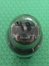 Load image into Gallery viewer, Zenith 6P5 6P5G Vacuum Tube Black Plates Foil Getter Shoulder ST-Shape