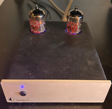 Load image into Gallery viewer, JJ 12AX7 ECC83 ECC83S Low Noise Vacuum Tube With Box