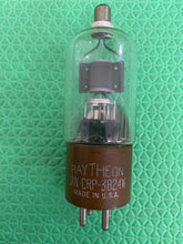 Load image into Gallery viewer, Raytheon JAN-CRP-3B24W 3B24W Vacuum Tube Milspec Micanol Base