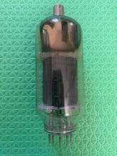 Load image into Gallery viewer, RCA 6LQ6 Beam Power Vacuum Tube