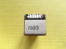 Load image into Gallery viewer, Amperex 7693 Vacuum Tube Valve NOS NIB

