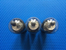 Load image into Gallery viewer, Matched Trio Majestic Number Type 24 G-24 G24 Vacuum Tubes Valves Globe Balloon Style
