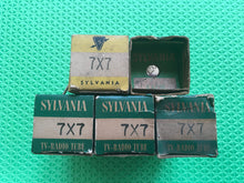 Load image into Gallery viewer, 5 Sylvania 7X7 XXFM Vacuum Tubes Valves NOS NIB Lot Of Five
