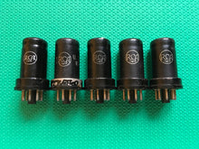 Load image into Gallery viewer, 5 RCA 6SK7 Vacuum Tubes Large Meatball Logos Lot Of Five
