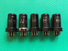 Load image into Gallery viewer, 5 RCA 6SK7 Vacuum Tubes Large Meatball Logos Lot Of Five

