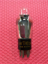 Load image into Gallery viewer, Raytheon 25Z5 Vacuum Tube Valve Shoulder / Coke Bottle NOS NIB
