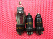 Load image into Gallery viewer, 3 Raytheon 6B8 6B8G Vacuum Tubes Valves NOS NIB Lot Of Three
