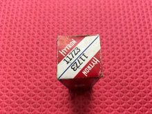 Load image into Gallery viewer, CBS-Hytron 117Z3 Vacuum Tube Valve NOS NIB
