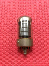 Load image into Gallery viewer, Sylvania 7V7 JANCHS7V7 Vacuum Tube Milspec NOS NIB

