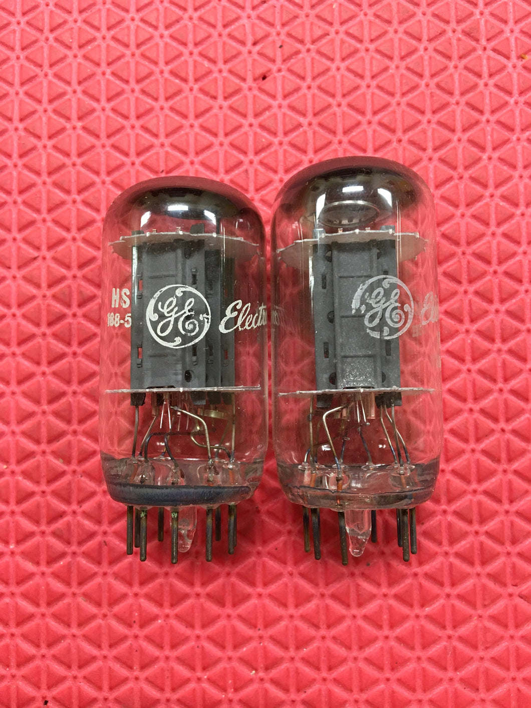 2 General Electric GE 6MD8 Vacuum Tubes Valves NOS NIB Lot Of Two