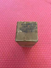 Load image into Gallery viewer, Raytheon 0Z4 0Z4G JANCRP0Z4A CK1003 Milspec Vacuum Tube Valve NOS NIB
