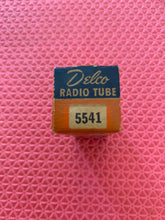 Load image into Gallery viewer, Raytheon Delco 6R8 5541 Industrial Vacuum Tube Valve NOS NIB
