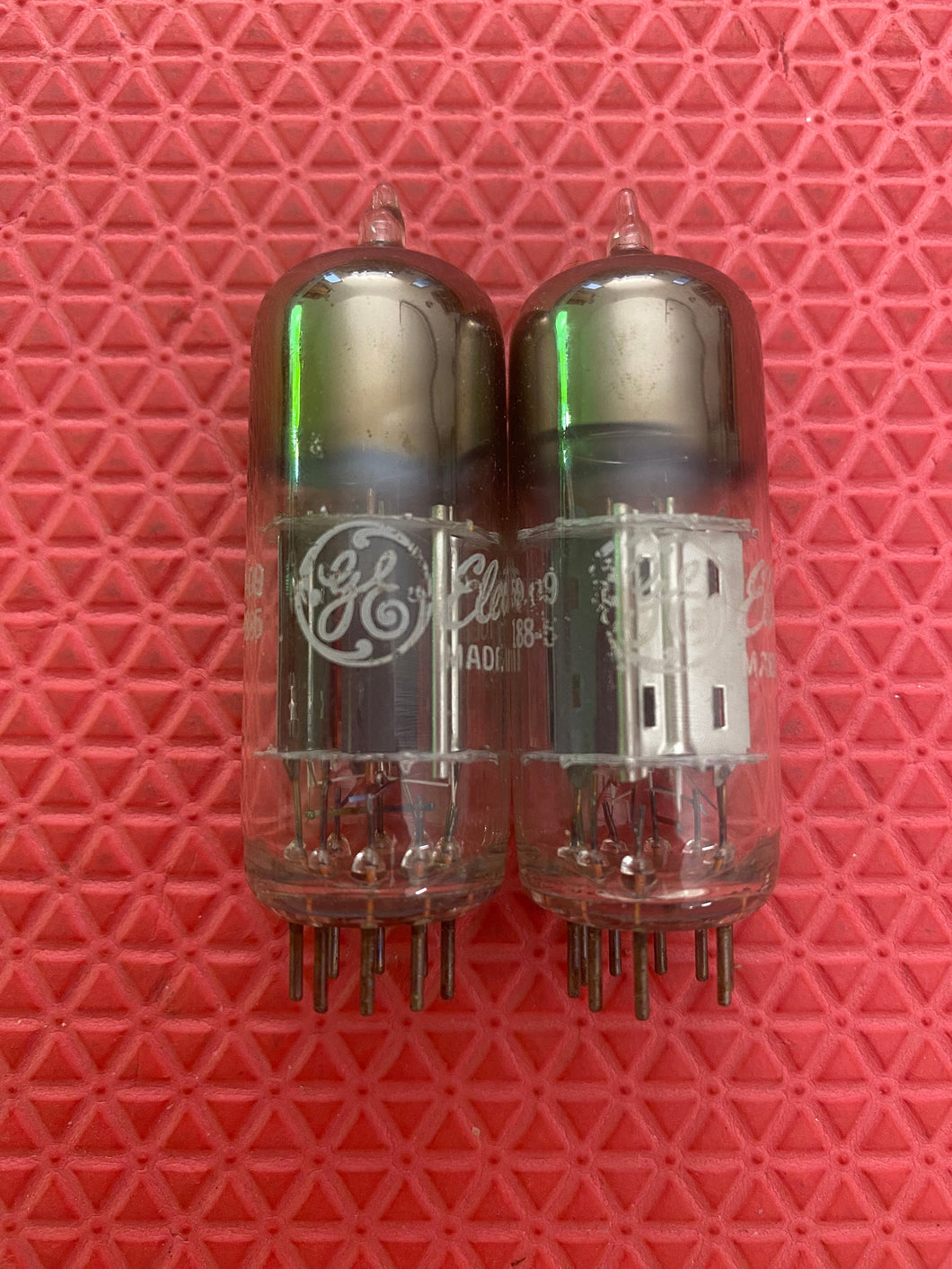 2 General Electric GE 6BN8 Vacuum Tubes Valves NOS NIB Lot Of Two