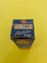 Load image into Gallery viewer, General Electric 7A4 XXL Vacuum Tube Valve NOS NIB
