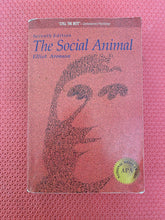 Load image into Gallery viewer, Elliot Aronson The Social Animal Seventh Edition W. H. Freeman And Company
