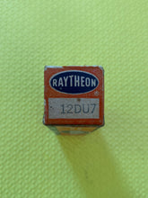 Load image into Gallery viewer, Raytheon 12DU7 Vacuum Tube Valve NOS NIB
