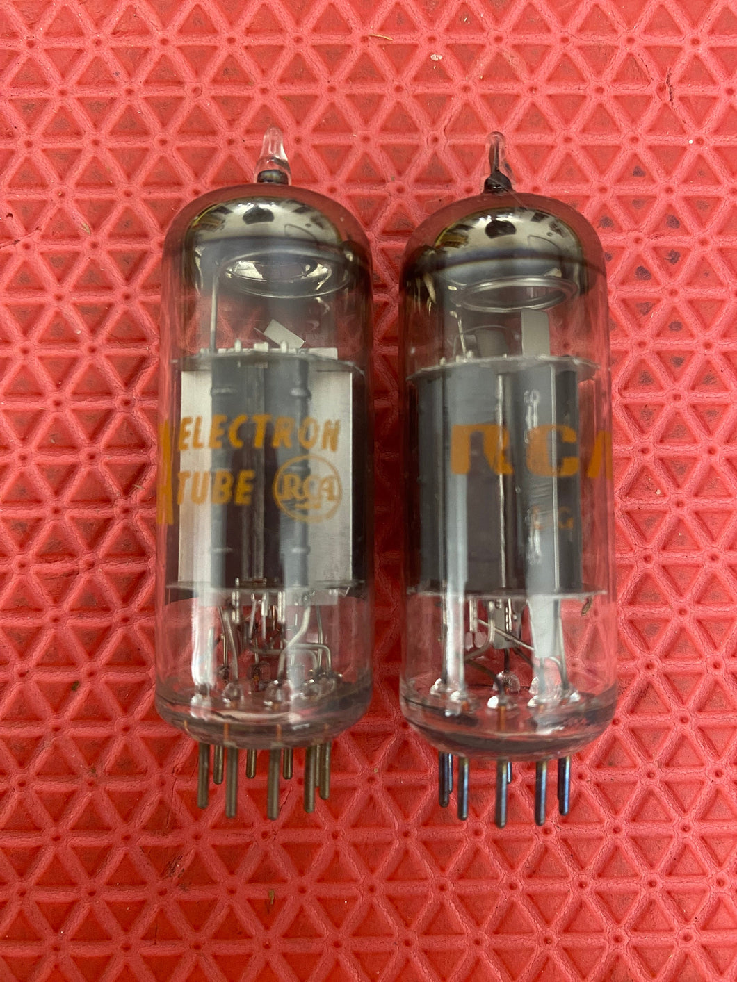 2 US-Made 6AW8 6AW8A Vacuum Tubes Valves NOS NIB Lot Of Two