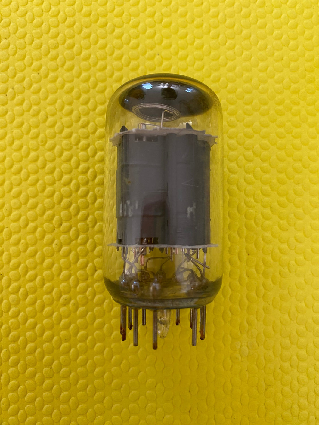 International Servicemaster 12BF11 Vacuum Tube Valve NOS NIB