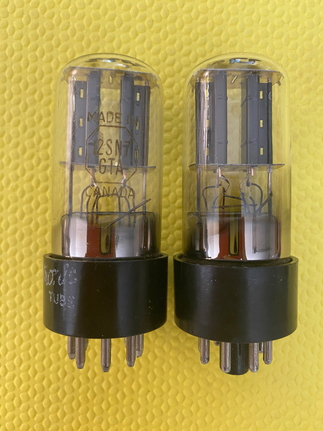Matched Pair Canadian General Electric 12SN7 12SN7GTA Vacuum Tubes Valves Black Plate NOS-Testing