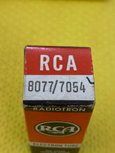 Load image into Gallery viewer, RCA 7054 8077 Vacuum Tube Valve NOS NIB
