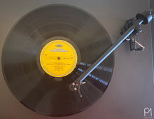 Load image into Gallery viewer, Beethoven Symphonie 3 Eroica Wiener Philharmoniker Leonard Bernstein Stereo LP Deutsche Grammophon 2531 31033886

