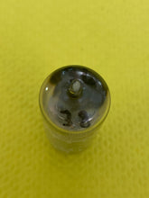 Load image into Gallery viewer, Westinghouse 12BH7 12BH7A Vacuum Tube Valve Black Plate Copper Support Rods
