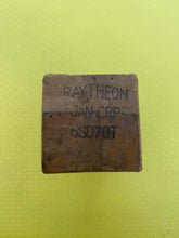 Load image into Gallery viewer, Raytheon 6SD7 6SD7GT JANCRP6SD7GT Vacuum Tube Valve Milspec NOS NIB Korean War-Vintage
