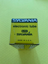 Load image into Gallery viewer, Sylvania 15BD11 Vacuum Tube Valve NOS NIB
