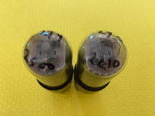 Load image into Gallery viewer, Matched Pair Raytheon 6V6 6V6GT Vacuum Tubes Gray Glass NOS-Testing
