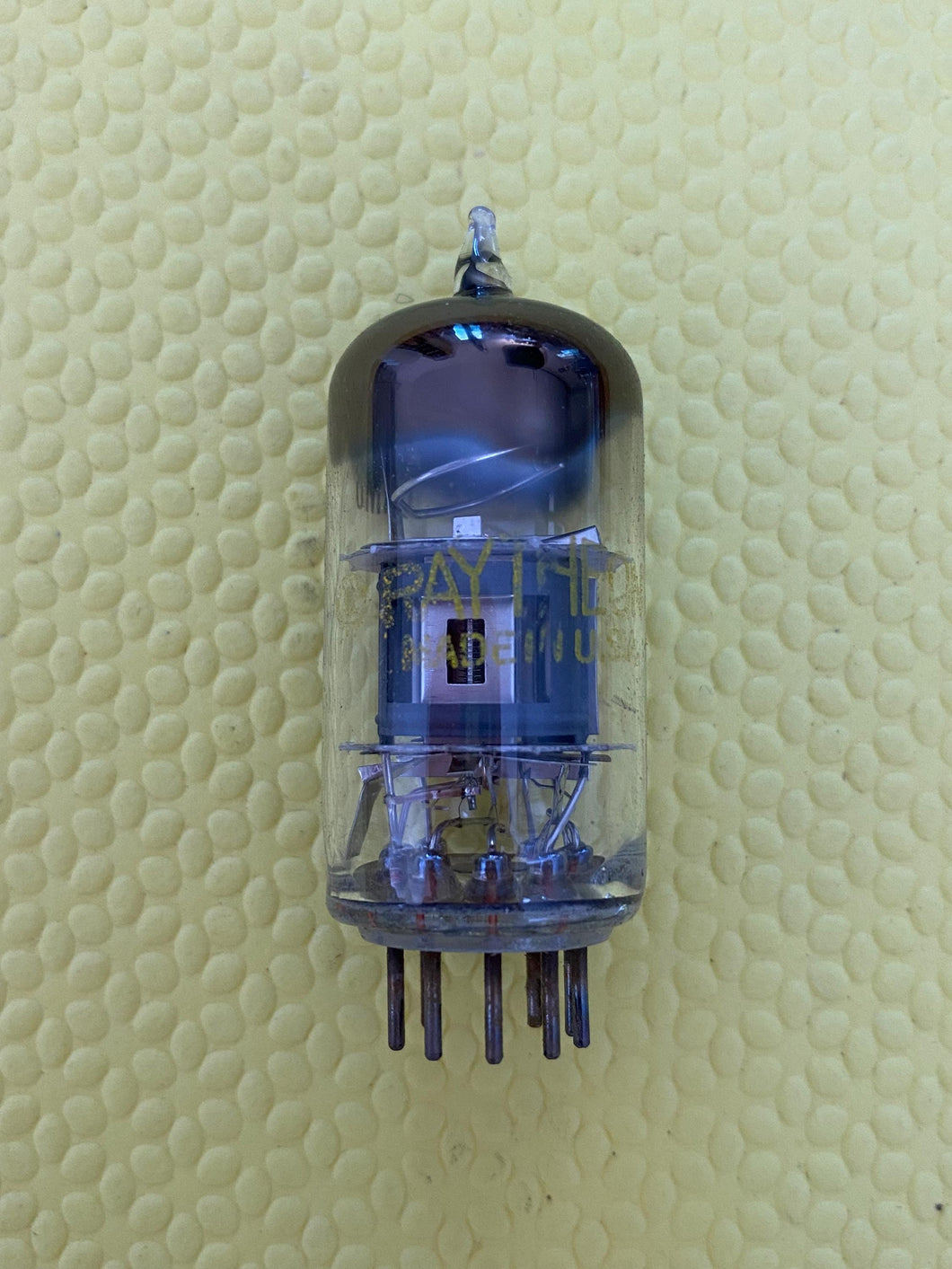 Raytheon 6AM8 Vacuum Tube Valve NOS NIB