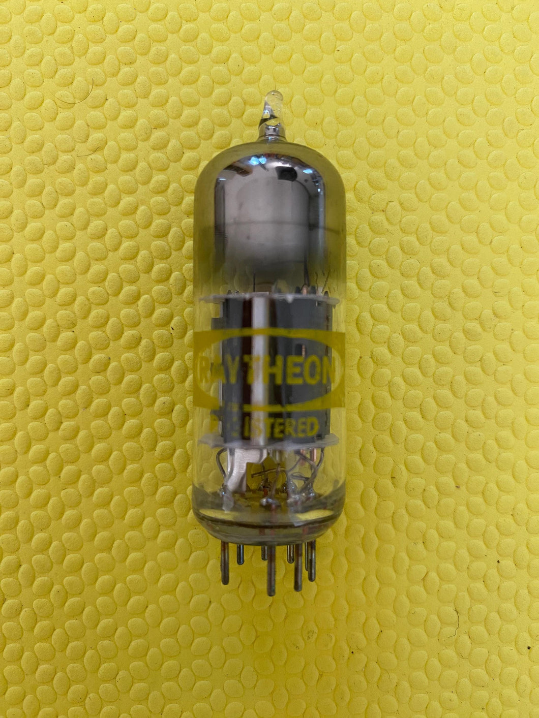 Raytheon 6CX8 Vacuum Tube Valve NOS NIB