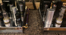 Load image into Gallery viewer, Matched Pair RCA Clear Top 12AU7 12AU7A Vacuum Tubes Valves Steel Support Rods NOS-Testing

