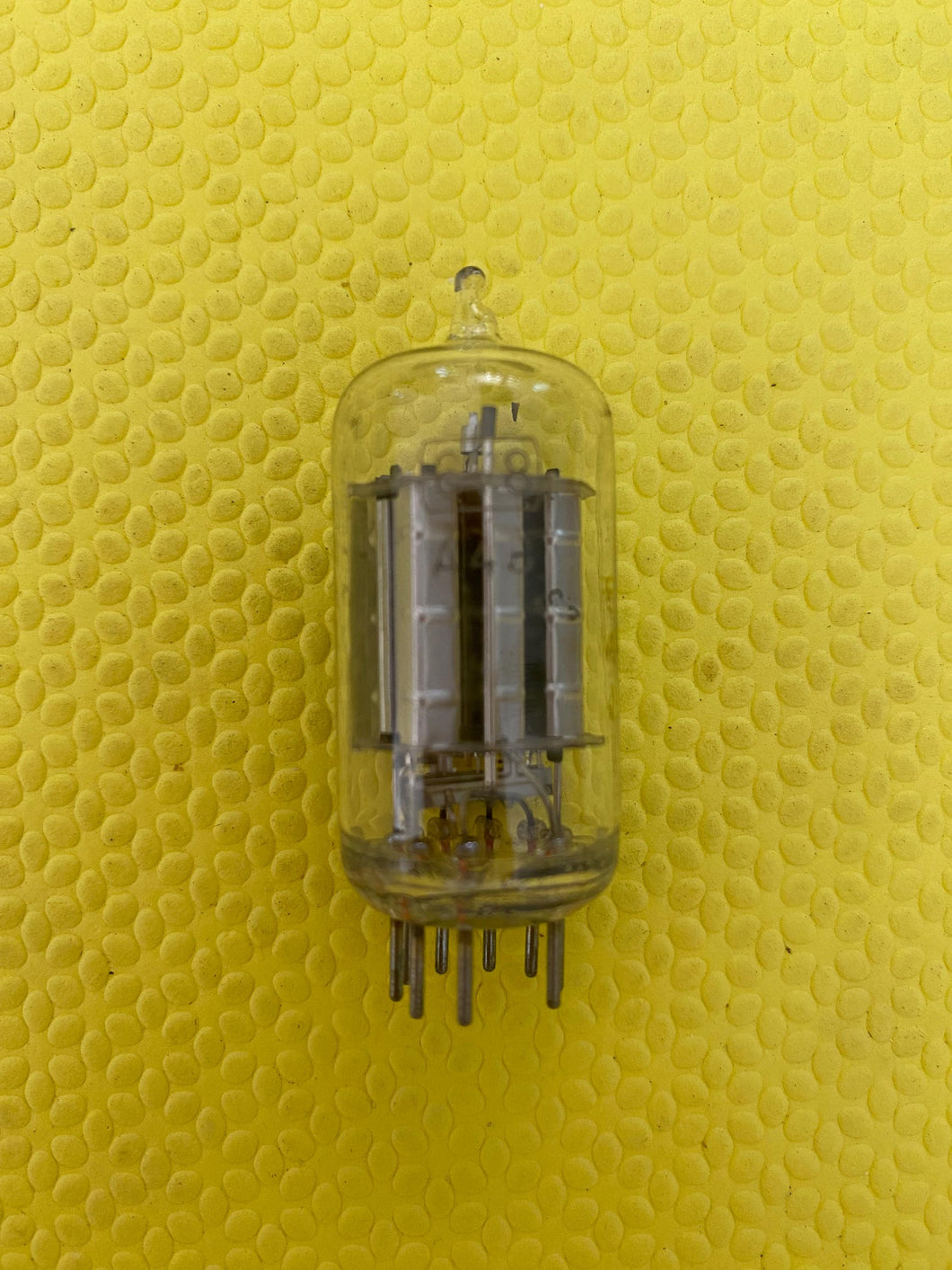 Sylvania 6V8 Vacuum Tube Valve NOS NIB