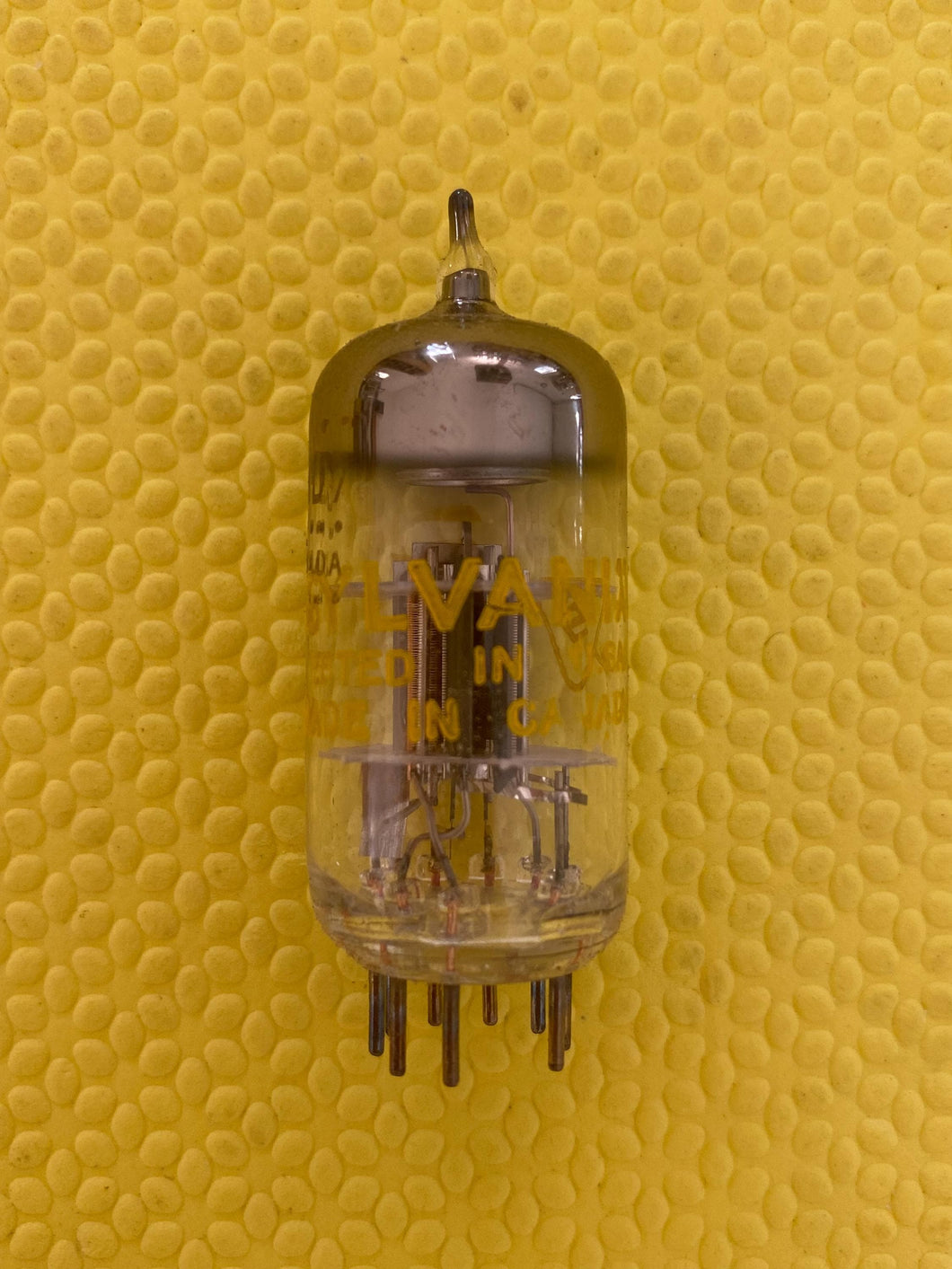 Sylvania 6HD7 Vacuum Tube Valve NOS NIB