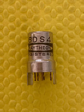Load image into Gallery viewer, Raytheon 6DS4 Nuvistor Vacuum Tube NOS NIB
