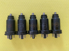 Load image into Gallery viewer, 5 General Electric GE 6F5 Vacuum Tubes Valves Lot Of Five
