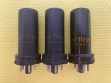 Load image into Gallery viewer, Matched Trio Raytheon 5Z4 Vacuum Tubes Rectifiers Lot Of Three
