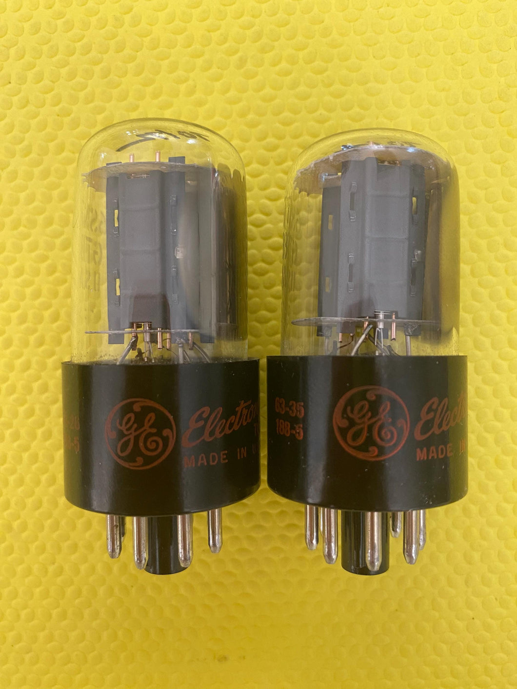 Matched Pair General Electric GE Red Label 6SN7 6SN7GTB Vacuum Tubes Valves Copper Support Rods Phono Preamp Grade