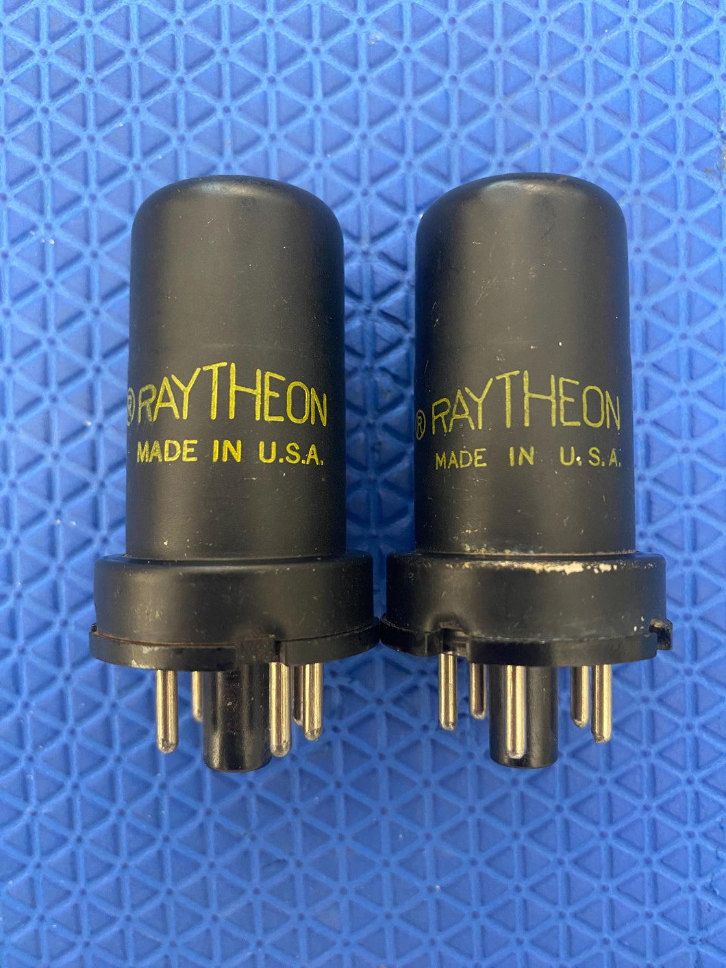Matched Pair Raytheon 6J5 Vacuum Tubes Valves NOS-Testing