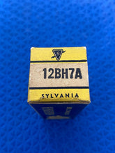 Load image into Gallery viewer, Matched Pair Lansdale 12BH7 12BH7A Vacuum Tubes Valves 12AU7 Substitute For Tube Rolling NOS NIB

