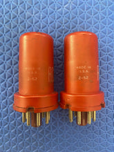 Load image into Gallery viewer, Matched Pair RCA 5693 6SJ7 Vacuum Tubes Valves Red Bottle
