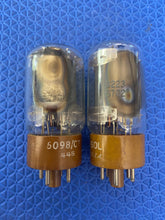 Load image into Gallery viewer, Matched Pair Tung-Sol 6AR6 6AR6WA JANCTL6098 Milspec Vacuum Tubes NOS NIB
