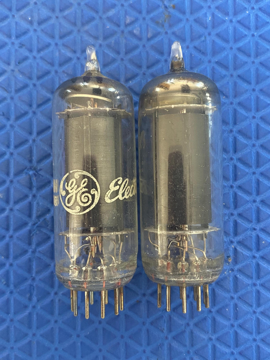 Matched Pair General Electric GE 6CL6 Vacuum Tubes Valves Black Plate