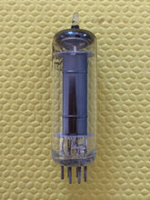Load image into Gallery viewer, Tung-Sol 50C5 Vacuum Tube Valve Shiny Black Plates 2 Horizontal Ribs O Getters
