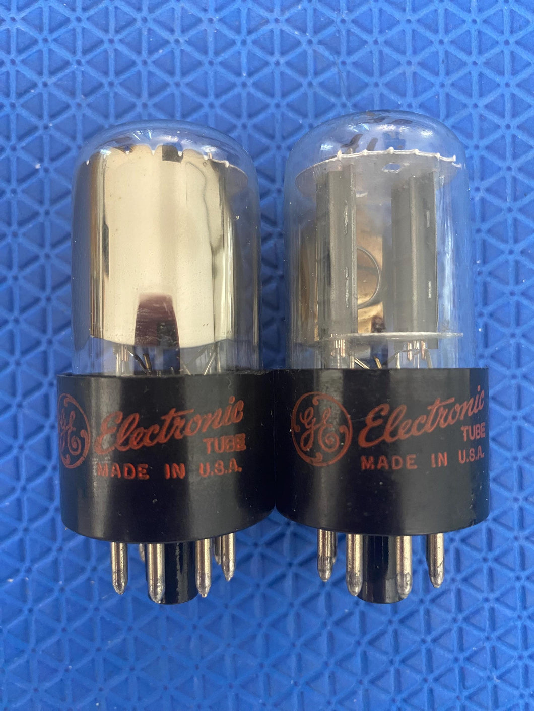 Matched Pair General Electric GE 6SN7 6SN7GTB Vacuum Tubes Valves Copper Support Rods