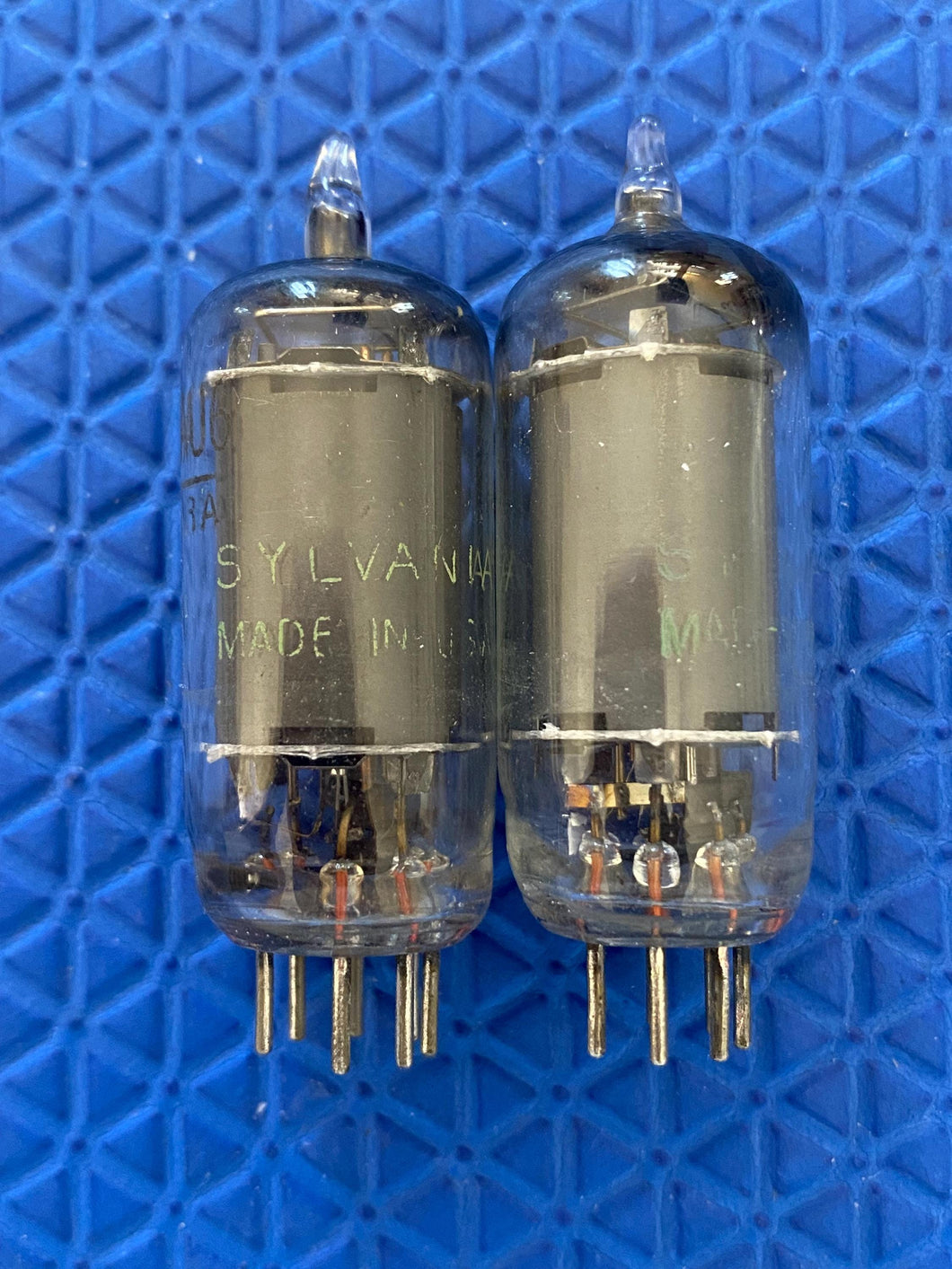 Matched Pair Sylvania 6AU6 Vacuum Tubes Valves NOS-Testing