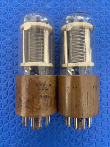 2 Photomultiplier Vacuum Tubes Valves Including A 1P21 Lot Of Two