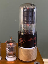 Load image into Gallery viewer, 3 CBS 6K6 6K6GT Vacuum Tubes Valves Lot Of Three
