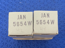Load image into Gallery viewer, Matched Pair General Electric 5654 JAN-5654W 6AK5 6J1 6J2 Milspec Industrial Vacuum Tubes Valves NOS NIB
