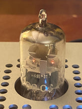 Load image into Gallery viewer, Siemens Gold Pin E88CC 6922 6DJ8 Vacuum Tube Valve For Your Schiit

